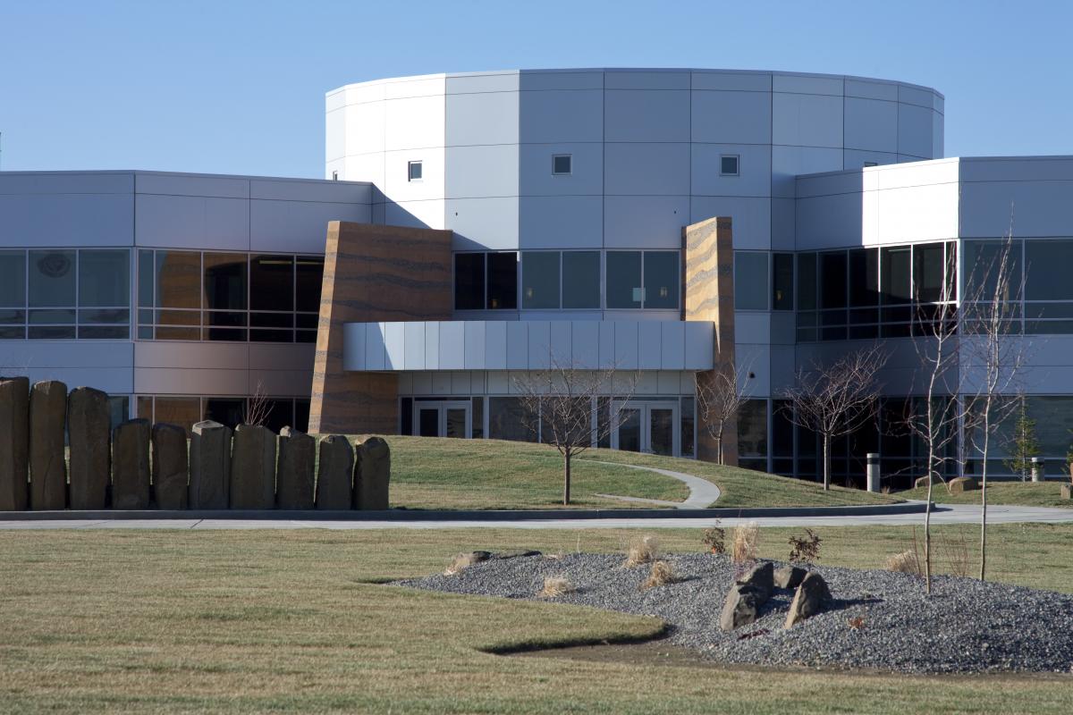 Confederated Tribes of the Umatilla Reservation Nixyaawii Governance Center