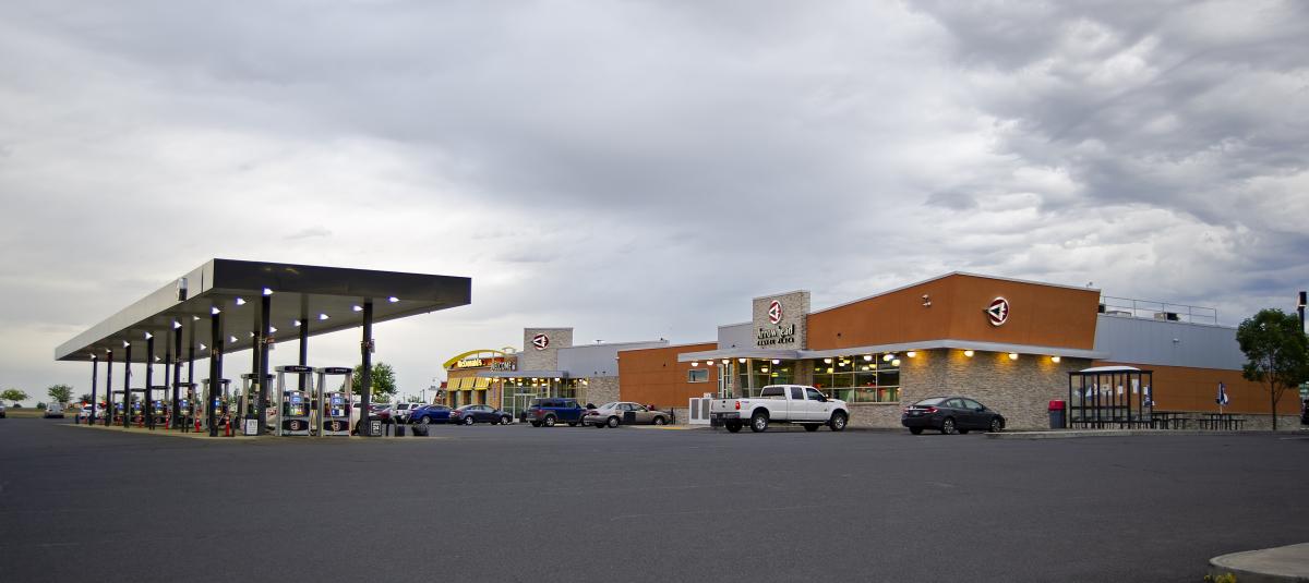 Confederated Tribes of Umatilla Indian Reservation Arrowhead Travel Plaza