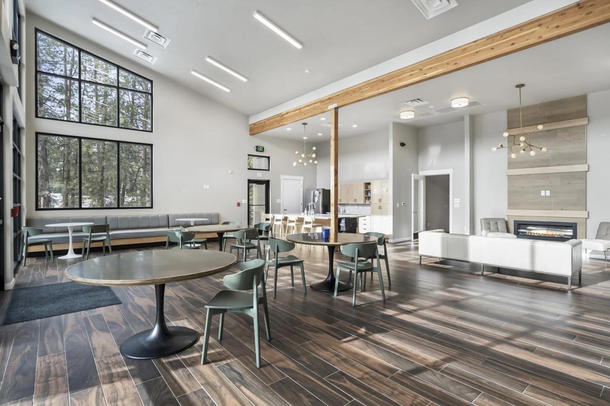 Stillwater Crossing Apartments