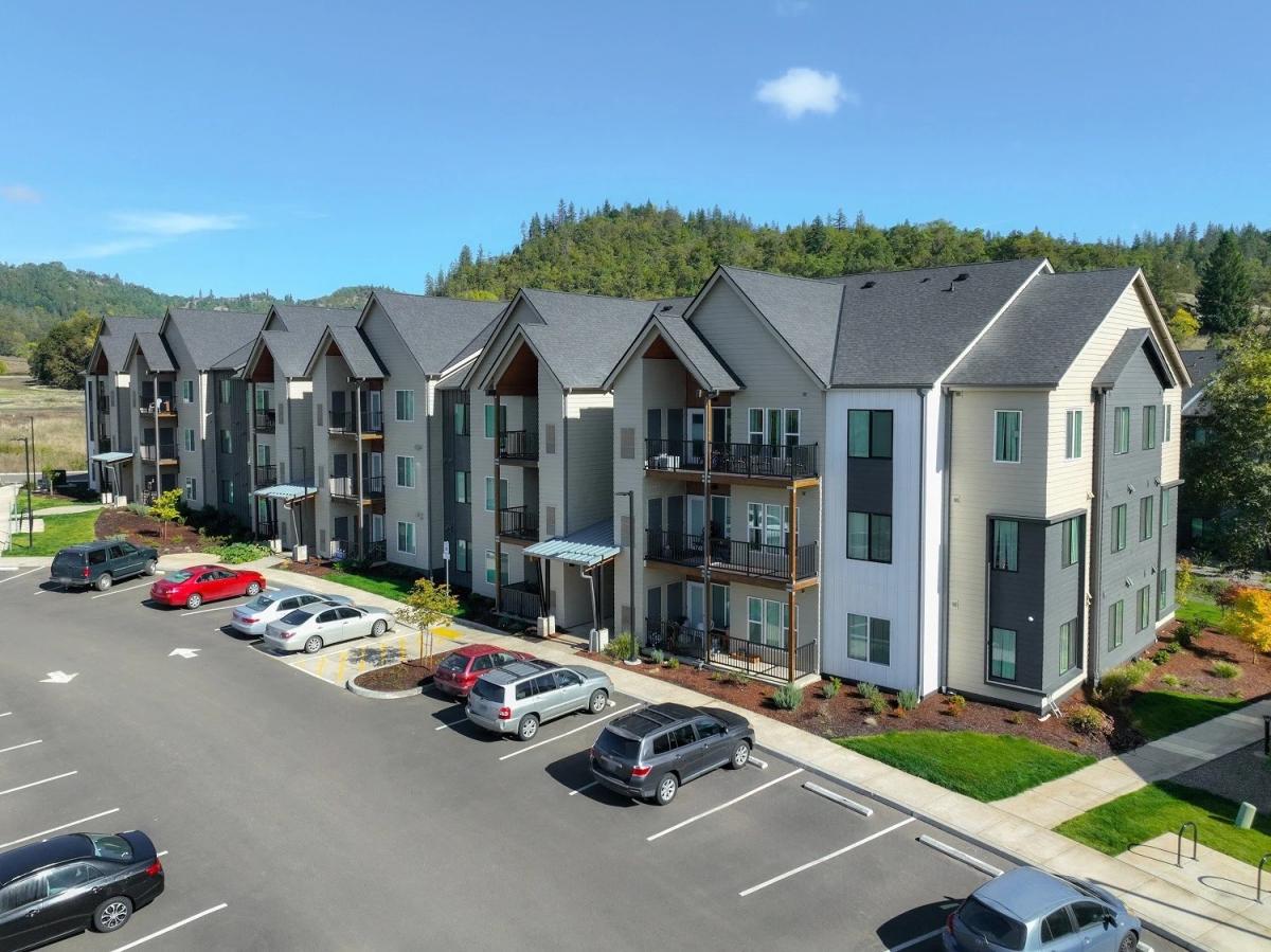 Sunshine Park Apartments