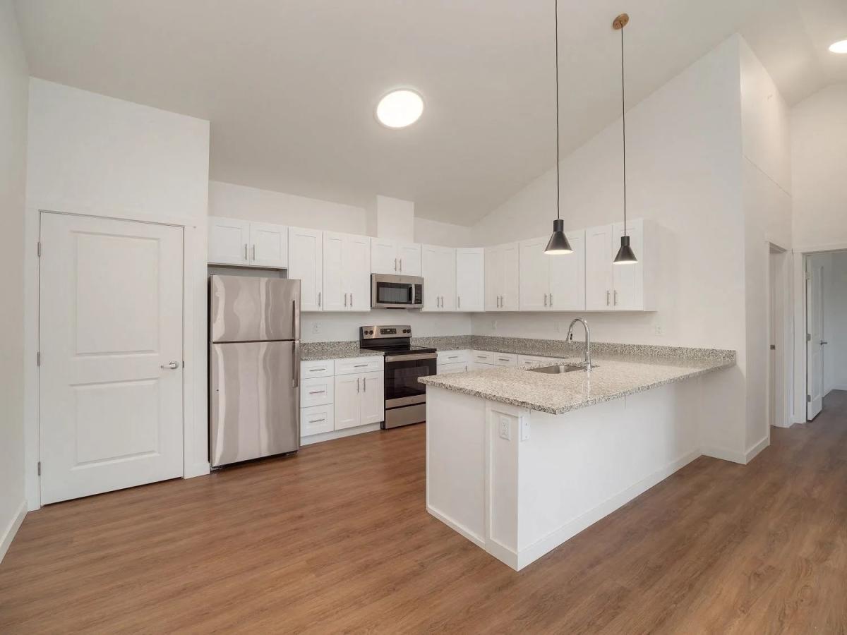 Sunshine Park Apartments